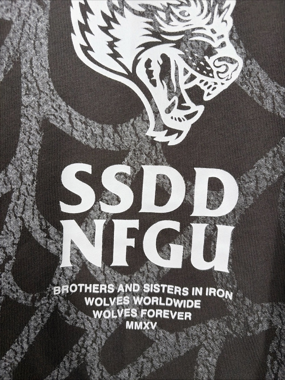 Darc Sport Symbiote Web Premium Oversized sz L Tee Black Wolf Grey AOP 1329/2000 - Picture 3 of 6